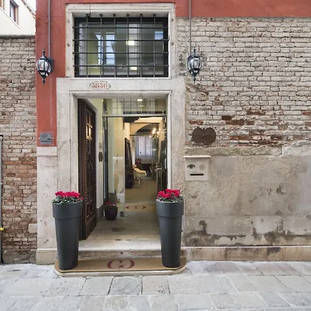 Hotell Corte Di Gabriela