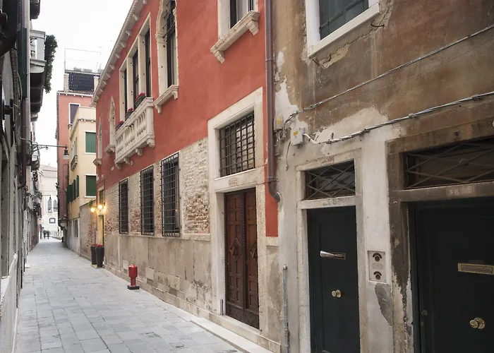Hotel Corte Di Gabriela Benátky