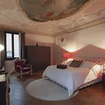 Corte Di Gabriela